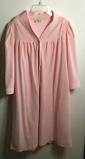 Vintage Vanity Fair Pink Maxi Housecoat Robe Large Side Pockets USA Snap Closure