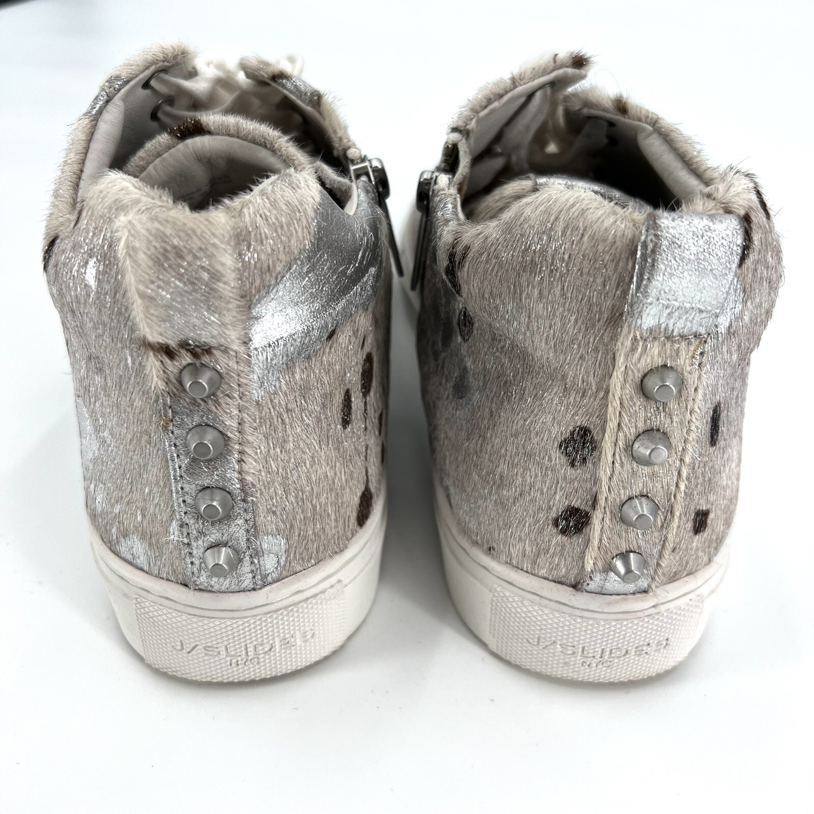 J Slides Women's Ludlow Pony Lace Up Rounded Sneaker Off White Metallic Size 9M