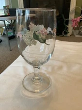 Vintage 1940s Sweet Tea Glasses - with Floral Design