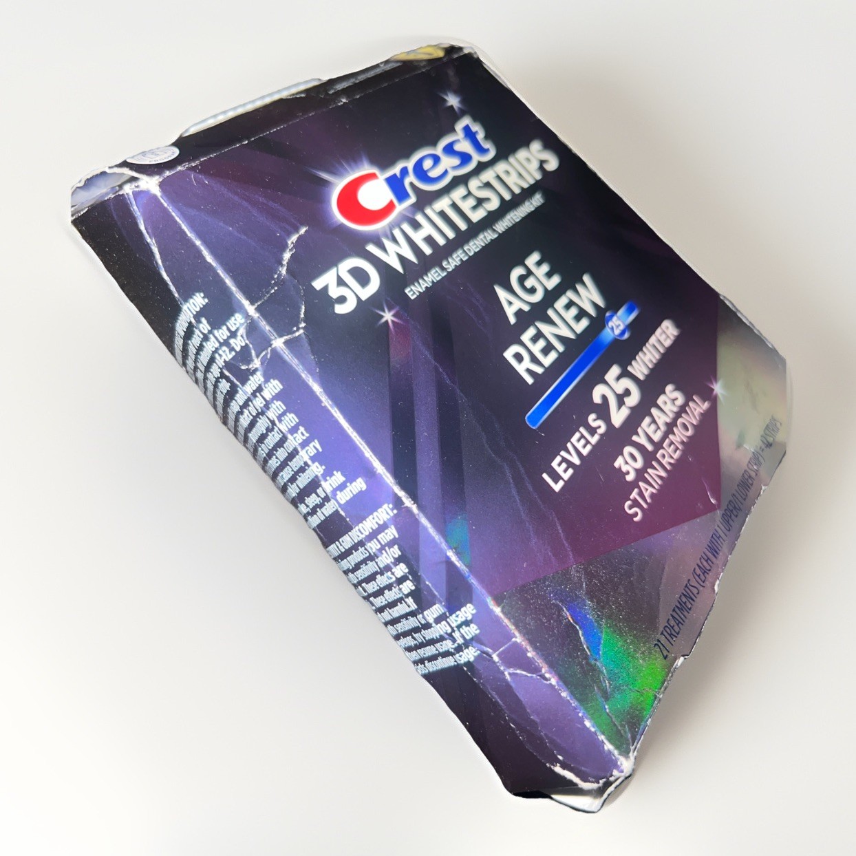 Crest 3D White Level 25 Age Renew Teeth Whitening Strips 42 Count Ex 06/2026