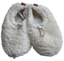 Women  s Cozy Slippers Small Size Brand New with Tags Comfortable Indoor Footwear