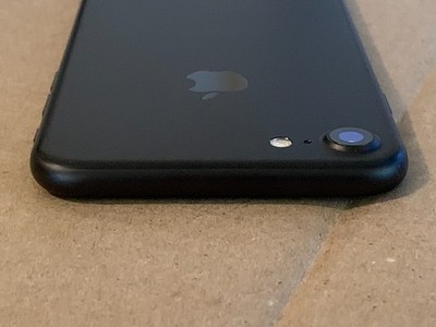 Apple iPhone 7 128GB Matt Black unlocked A1660 ios 15 | eBay