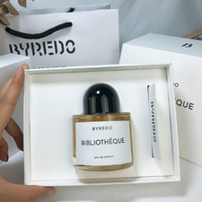 Casablanca Lily 2019 Byredo 香水 - 2019年のユニセックス フレグランス
