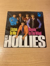 7 THE HOLLIES * Listen To Me / Blowin` In The...