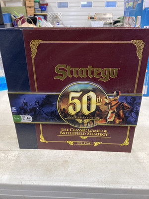 Spin Master STRATEGO 50th ANNIVERSARY EDITION GAME 2011  NEW OOP!