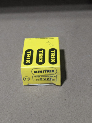 Minitrix - #6539 - Clear Plastic Rail Joiners - NEW/MINT