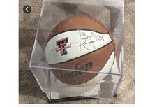 Spalding NBA Original Autographed Bob Knight Basketball in Display Case
