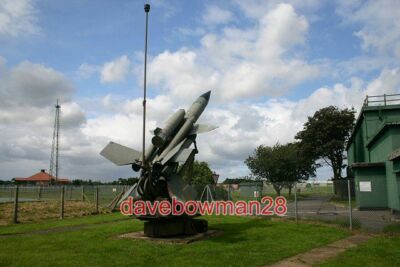 FOTO LUFTVERTEIDIGUNG RADAR MUSEUM RAF NEATISHEAD EINE BLOODHOUND RAKETE AUSGESTELLT A