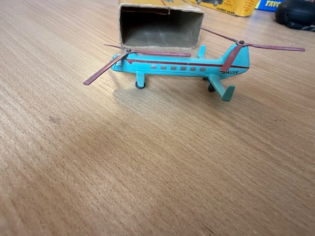 Helicóptero DINKY 715 Bristol 173. Modelo de helicóptero fundido a presión en caja original Foto 2 de 4