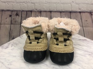 sorel caribou beige