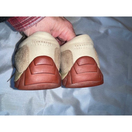 Simple New Vintage Suede Sneakers - Size 8 - Picture 6 of 10
