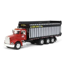 Spec Cast 1/64 Red Peterbilt 385 with H&S Big Dog 1226 Forage Box Cust-1990