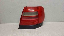 AUDI A4 8D2, B5 Rücklicht hinten rechts 8D0945096 1.90 Diesel 1998 32557200