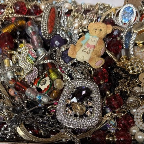 New ListingVintage & Modern Some Signed Costume Jewelry Lot Full Small Priority Box # 113