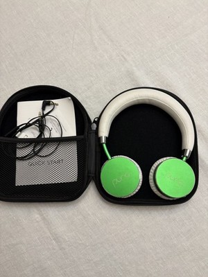 Sound Labs BT2200 Volume-Limiting Kids' Bluetooth Headphones.