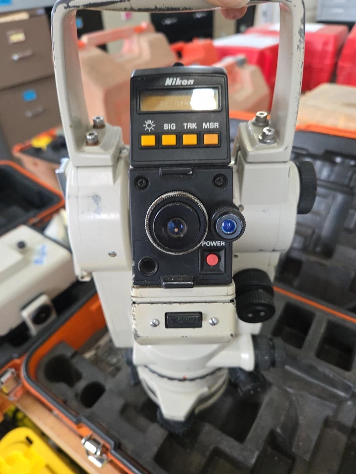 Nikon NTD-4 360° Digital Theodolite Distance Meter with Case - Image 2 of 4