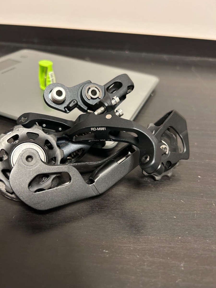 シマノXTRリヤディレイラー「RD－M981－SGS」新品 NEW Shimano XTR RD-M981 Rear Derailleur 3x10s Carbon Long Cage SGS