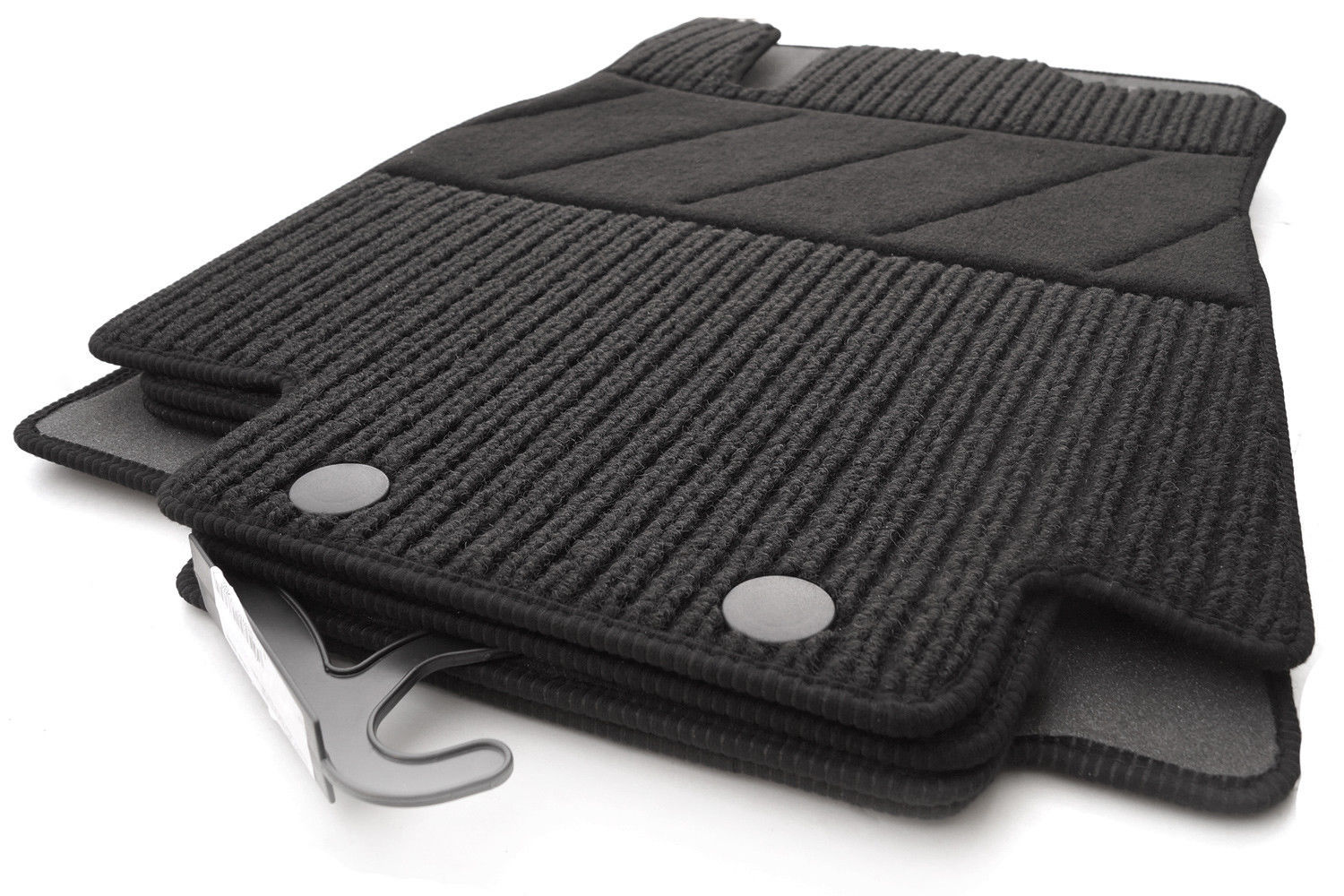Tapis Mercedes Classe B W245 moquette noire 2400g/m² idéal usage quotidien et famille