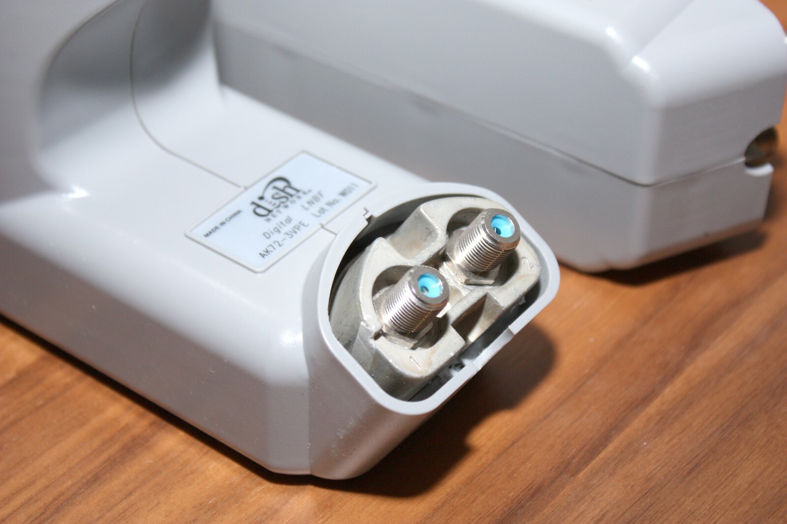 Lot of 2 New Dish Network Dual Digital LNBs LNBF AK723VPE Satellite