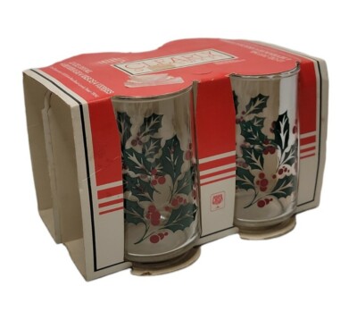 Vintage Crisa Holiday Holly Beverage Glasses Set of 4 - 12 Oz New in Box