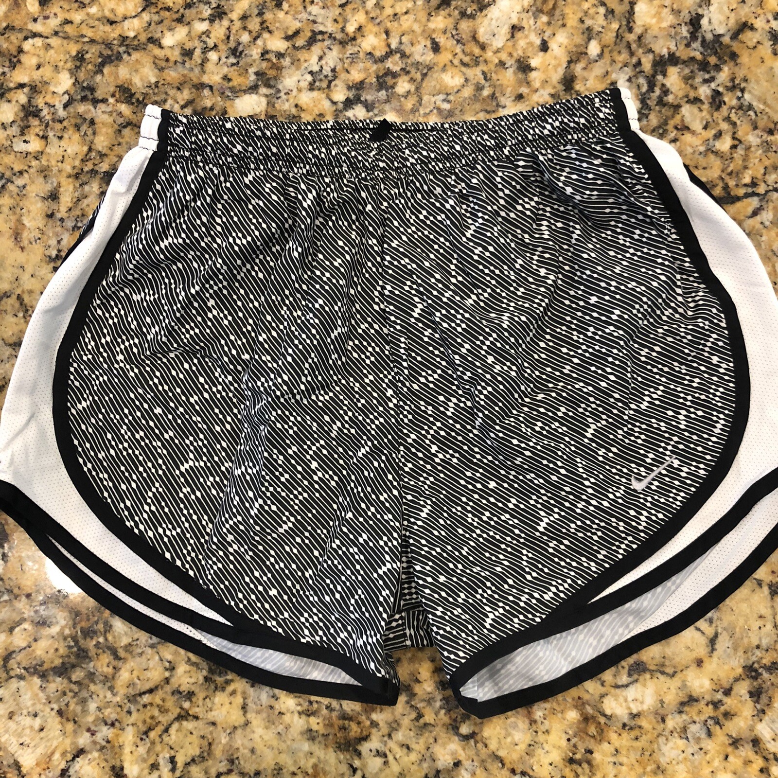 nike women's dry tempo shorts orange