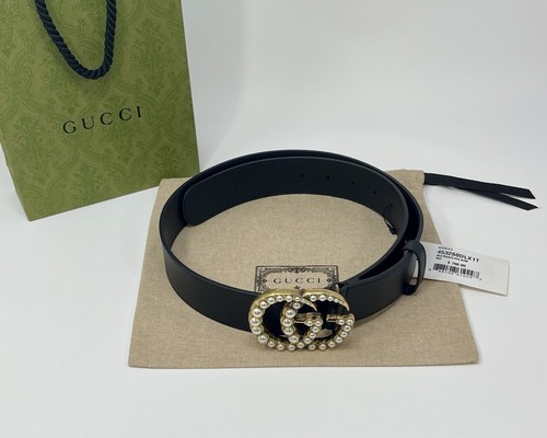 GUCCI Pearl Double-G Buckle Black 