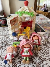 Vintage 1979 1980 Strawberry Shortcake 3 Dolls Gazebo Accessories Nice Toy Lot