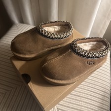 UGG   Tasman LTA "Chestnut" Slipper   Size 8T
