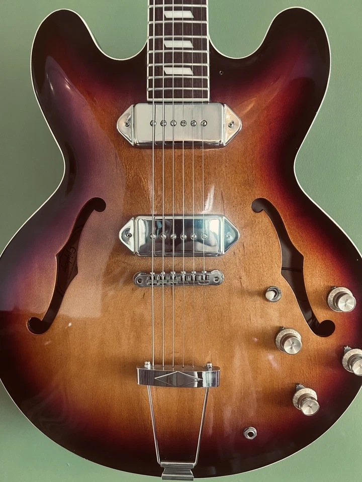 Epiphone Casino, photo 4 of 5