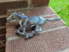 Vintage 1974-1977 Ford Co Mustang Grille Emblem Ornament D5zb-8216-ab Chrome