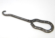 Antique Button Hook for High Button Shoes all metal Patterned 3-1/2 inch long