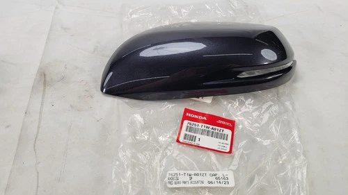 2017-2019 Honda CR-V Genuine Honda Left Side Mirror Cover PB88M 76251-T1W-A01ZT