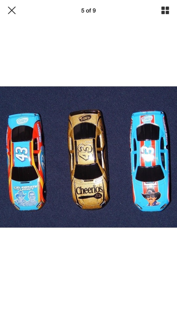 NASCAR #43 3-pack Celebrate the Legacy Richard Petty 1:64 Diecast