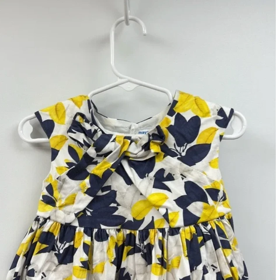 Vestido feminino Mayoral floral folha boné manga plissada fit & flare branco 24 MOS. - Imagem 2 de 4