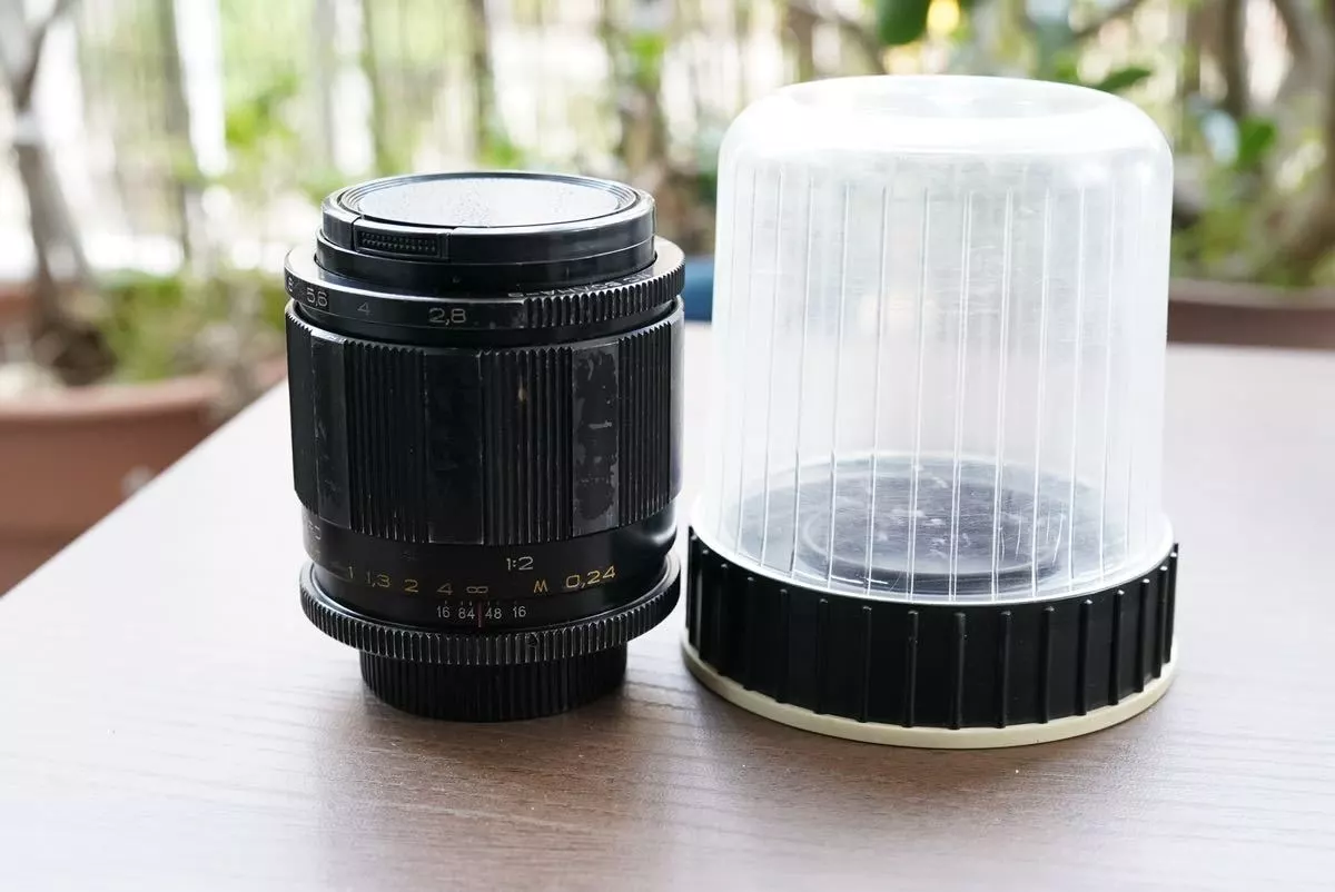 rare MC Volna-9 50mm f2.8 M42 star bokeh old lens macro single focus