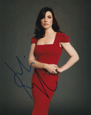 JULIANNA MARGULIES signed Autogramm 20x25cm GOOD WIFE in Person autograph COA