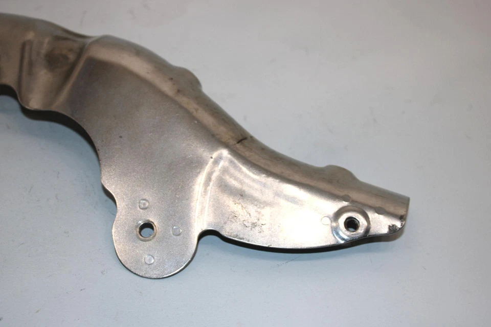 Оригинальная наружная защита выхлопной системы 90 Suzuki Quadrunner 250 Lt4wd 14790-39D03 ASS - Изображение 2 из 4