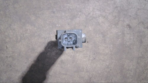Crashsensor Audi A3 2.0 TDI Sportback DPF Bj 2005 8P 2475020