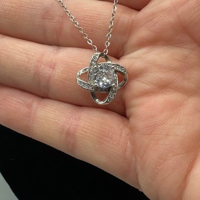 Sterling Silber CZ Liebe Knoten Anhänger Halskette 17,5'' Schmuck