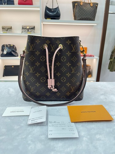 Authentic Louis Vuitton NeoNoé MM Monogram Canvas Pink Drawstring Bucket Bag - Picture 2 of 7