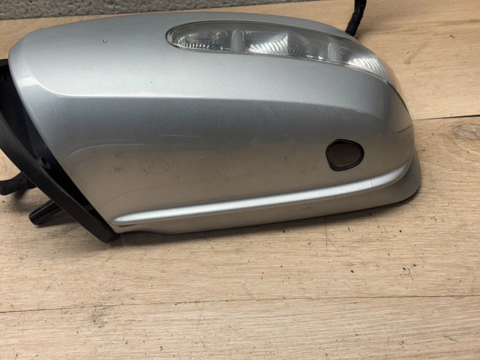 MERCEDES BENZ GL450 GL550 OEM FRONT LEFT DRIVER SIDE DOOR EXTERIOR MIRROR - Image 3 of 4