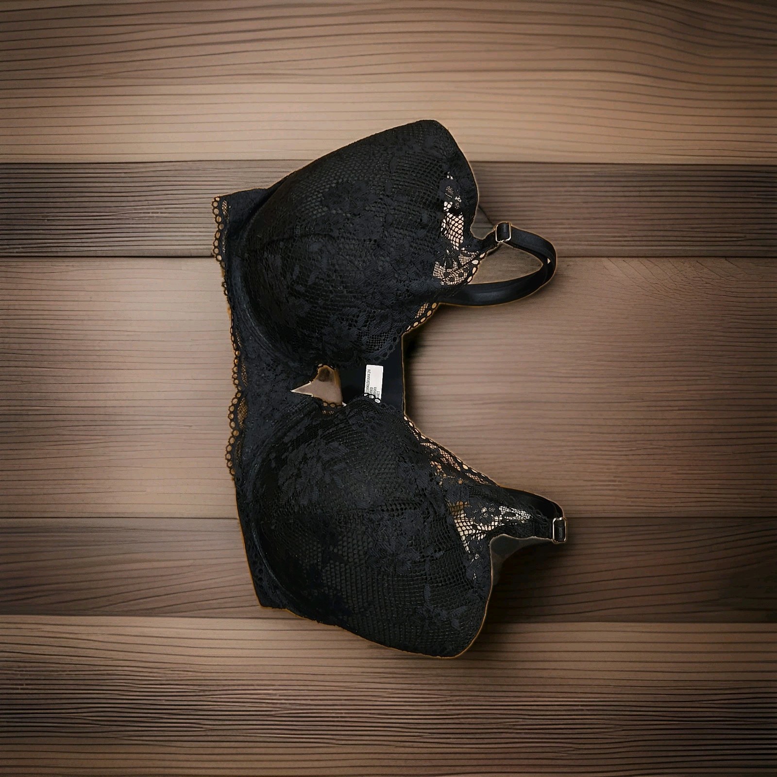 VICTORIA'S SECRET PLUNGE UNDERWIRE BRA SIZE 36DDD