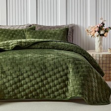 WARMDERN Olive Green Velvet Quilt Set King Size, Luxury Geometric Check Patte