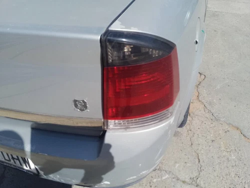 1222690 Piloto Trasero Derecho para OPEL VECTRA C BERLINA * 2005 5352085 - Imagen 2 de 10