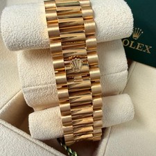 Rolex Day-Date 40 President Yellow Gold Diamond Bezel Baguette Black Dial 228348 21
