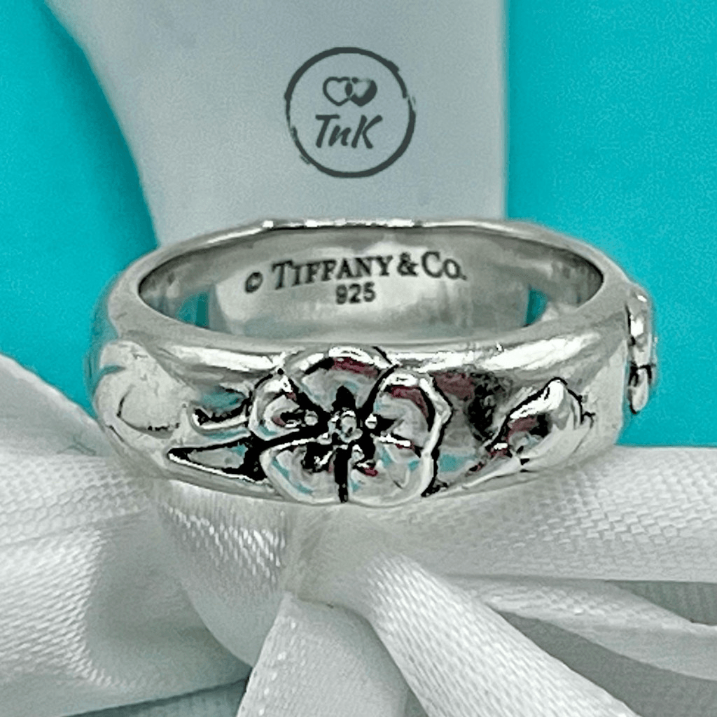 Rare Tiffany Sterling Silver Nature Rose Flower Ring - Sz 6 Rare Tiffany Sterling Silver Nature Rose Flower Ring - Sz 6