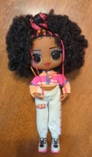 LOL Surprise Tweens Hoops Cuties Doll MGA Entertainment Brown Eyes Pink White