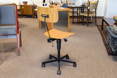 ラバミチェア・STOLE-112・デンマーク 濃い茶色・プライウッド ラバミチェア・STOLE-112・デンマーク 濃い茶色・プライウッド