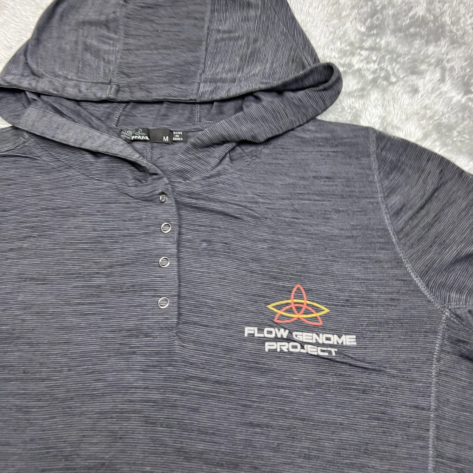 prana popover hooded long sleeve flow genome project shirt
