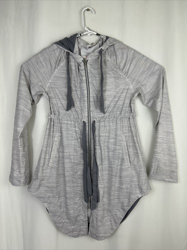 Lululemon Womens Size 4 Vitality Adirondack Jacket Commuter Fossil Gray Cinched